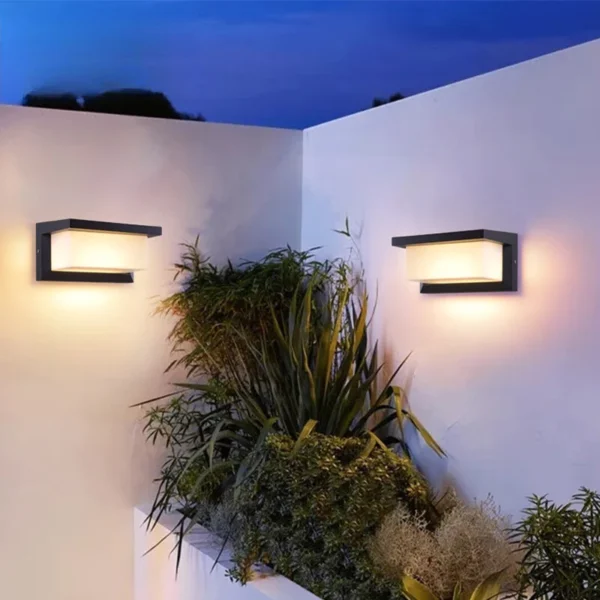 sg-11134201-8259r-mrqrnbhb5beue9 Modern Waterproof LED Outdoor Wall Light